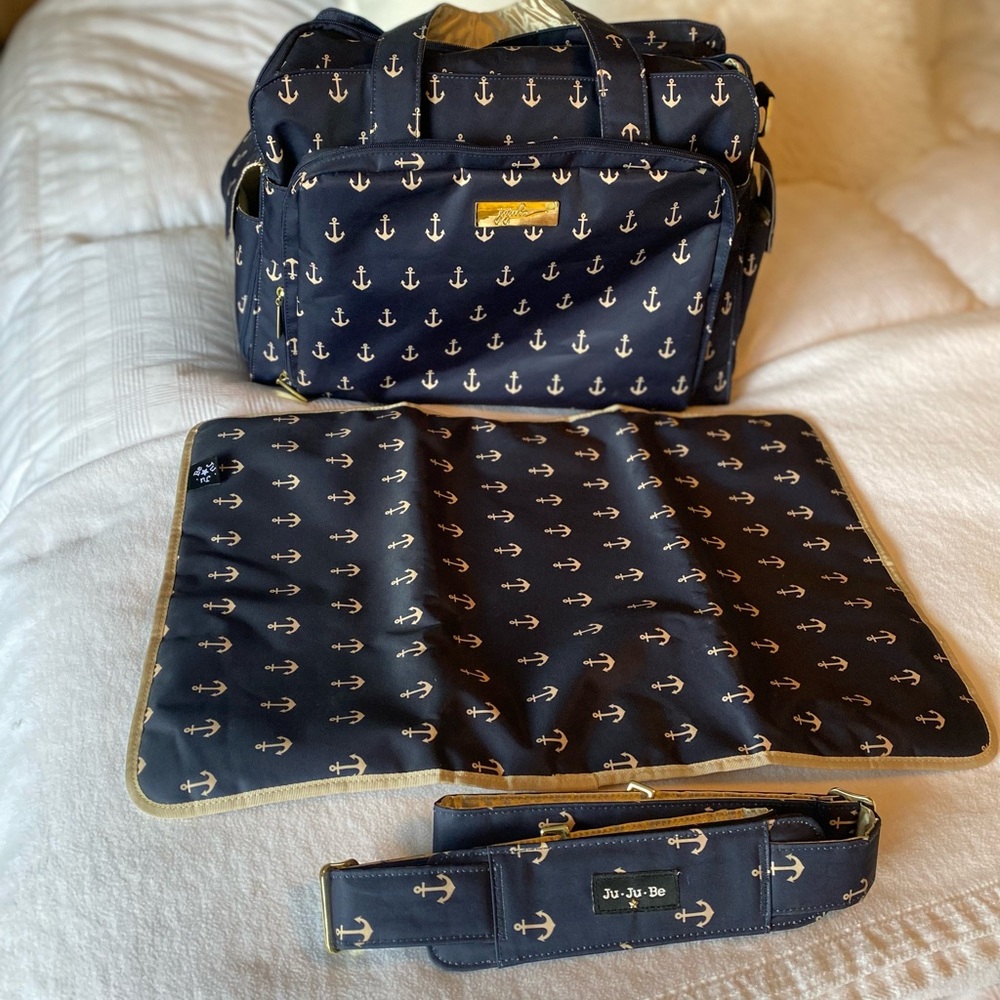 Like new Jujube diaper bag